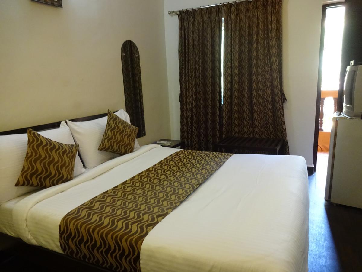 Hotel Sai 巴加 外观 照片
