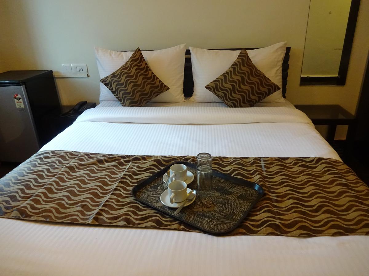 Hotel Sai 巴加 外观 照片